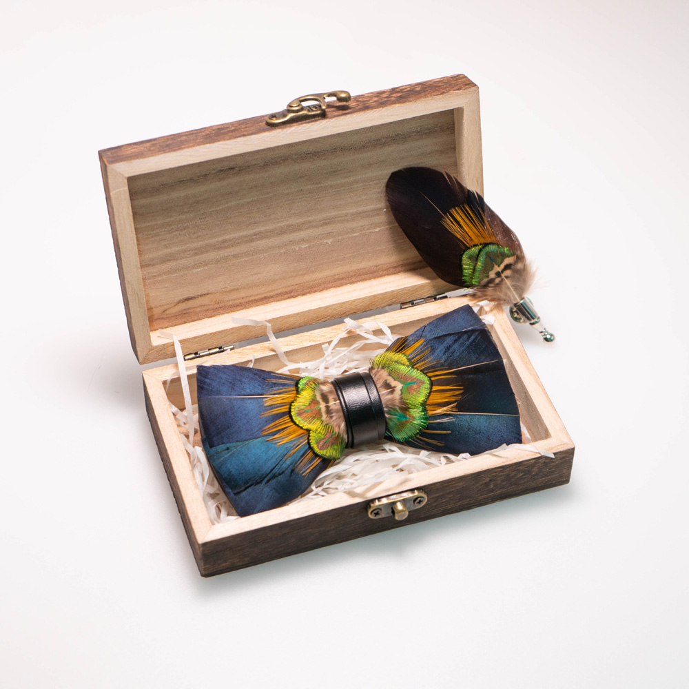 フェザーノット付き木製ブローチ,手作り,男性用絶妙なアクセサ - Neck Tie Set Box のレビューと価格